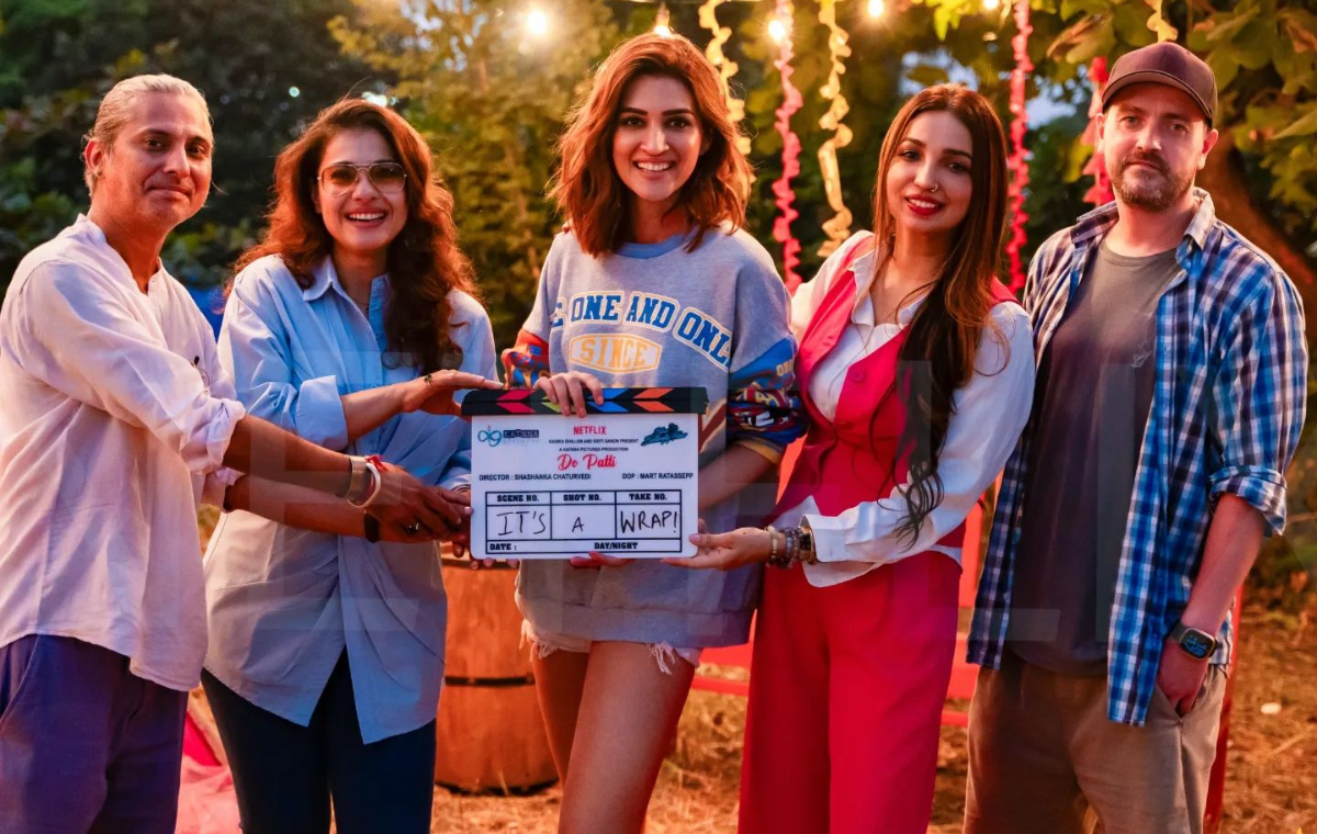 Kriti Sanon & Kajol Are All Set to Share Screen Once Again!