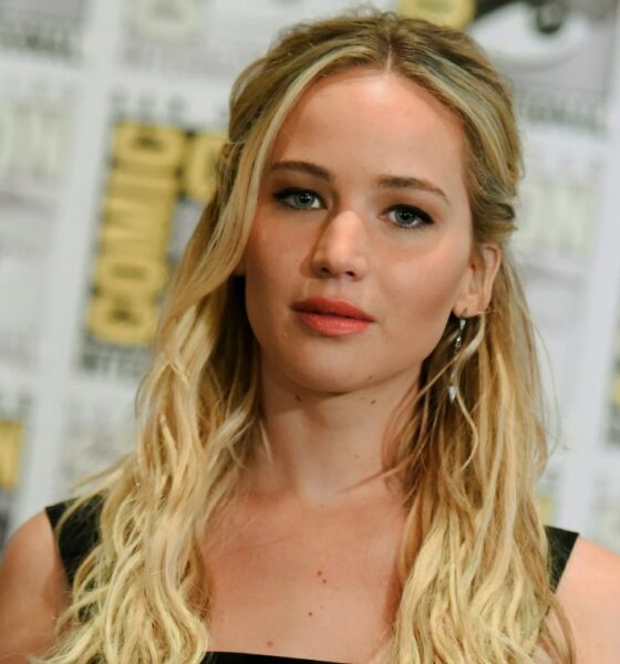 Jennifer Lawrence Revealed Most Terrifying Moment Of Her Life! Almost Died in the Plane Crash